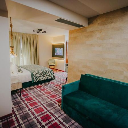 Lostrita - Pastravarie, Hotel & Spa Baia Mare Ngoại thất bức ảnh