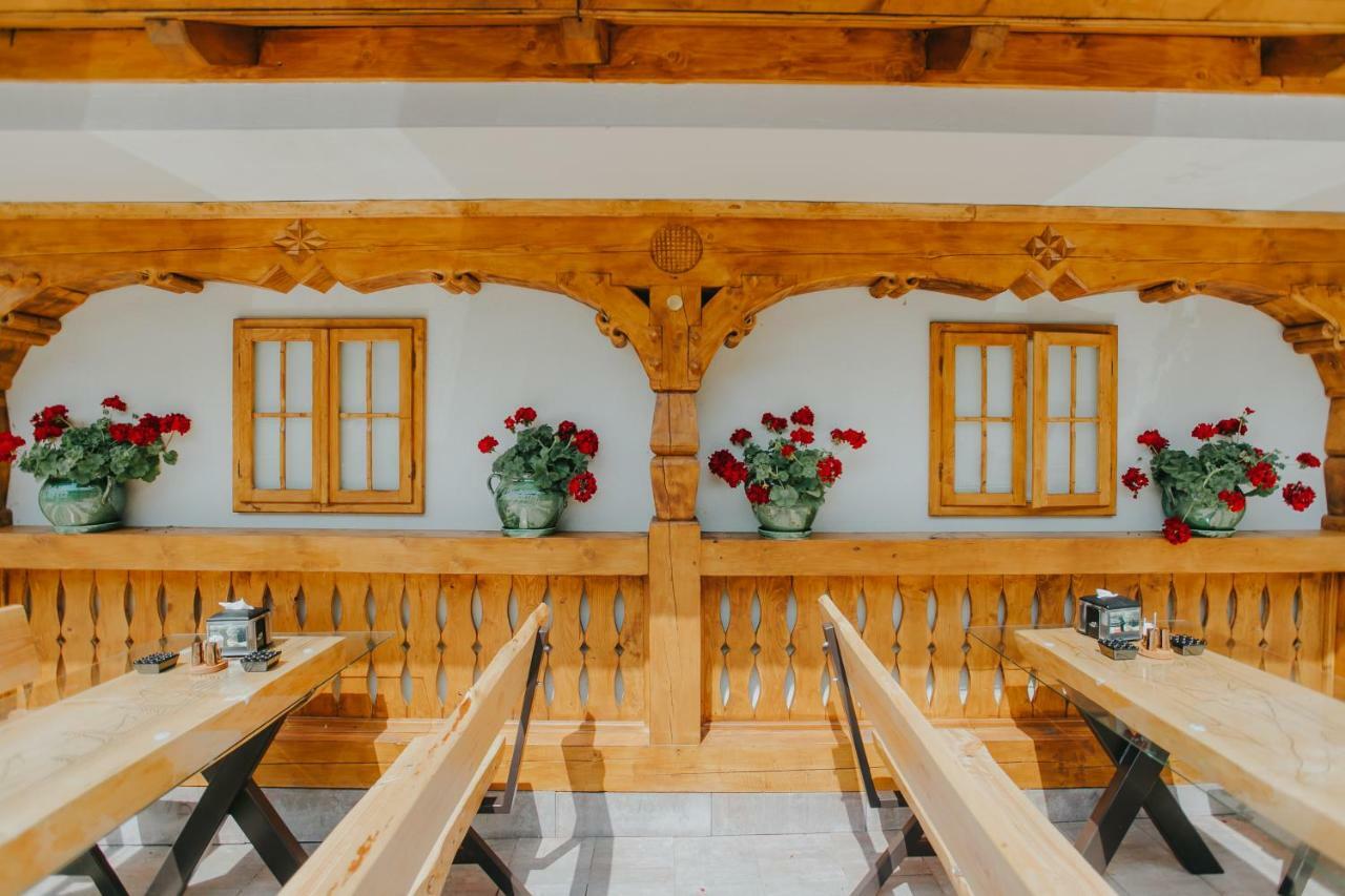 Lostrita - Pastravarie, Hotel & Spa Baia Mare Ngoại thất bức ảnh