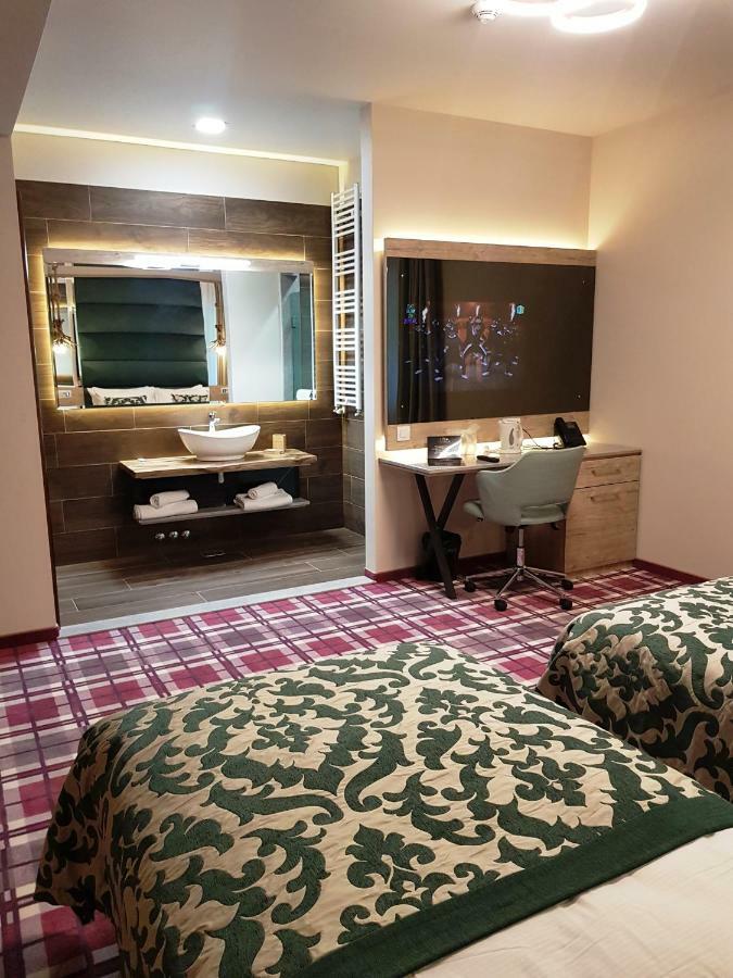 Lostrita - Pastravarie, Hotel & Spa Baia Mare Ngoại thất bức ảnh