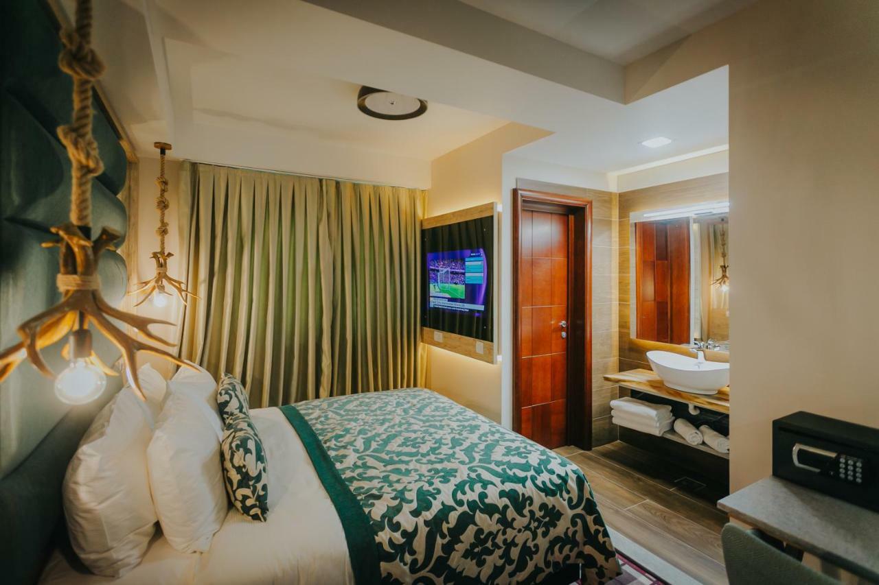 Lostrita - Pastravarie, Hotel & Spa Baia Mare Ngoại thất bức ảnh